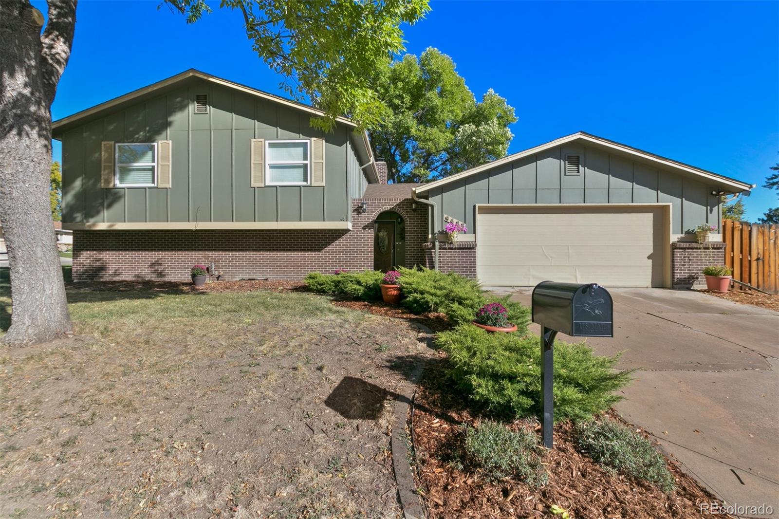 9463 W 77th Pl, Arvada, CO 80005 Off Market